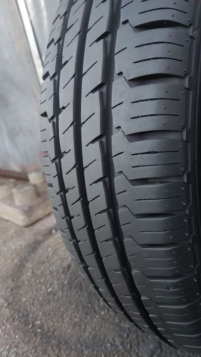 2бр. бусови гуми 195/R14C Hankook Vantra LT
dot23
8.64
Гумите са във с