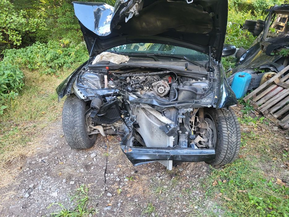 BMW E91 2008г 318d 143к.с на части