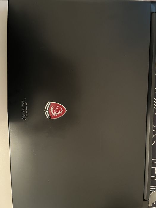 Продам ноутбук MSI GL72 7QF