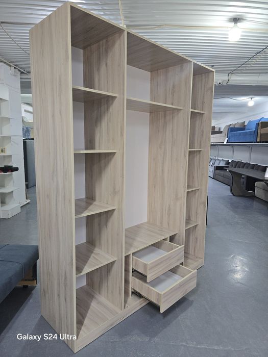 Шкаф МДФ большой.