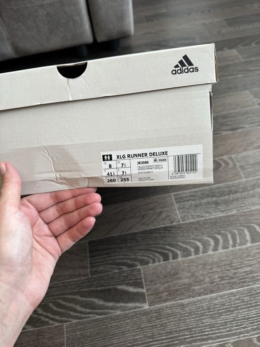 Кроссовки adidas