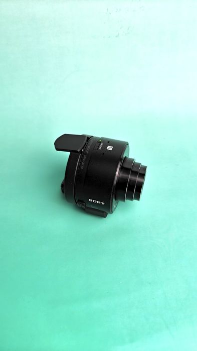 Sony Cyber-shot DSC-QX10