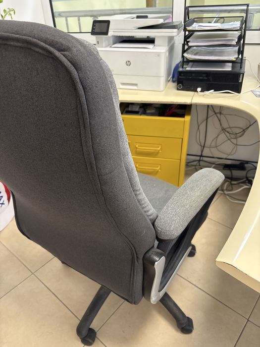 Директорски/офис стол