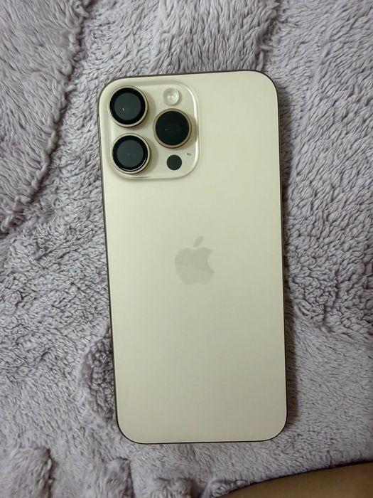 Продам iphone 16 pro max