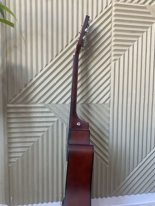 Продается гитара