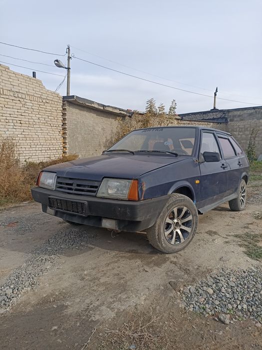 Продам ваз 2109 .