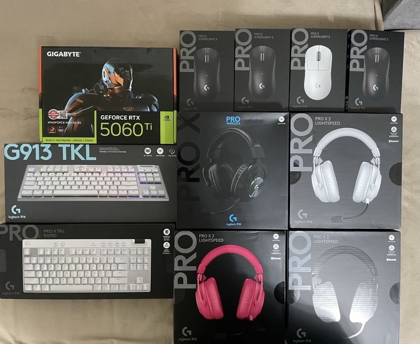 Девайсы logitech НОВЫЕ. Клава, мышка и наушники