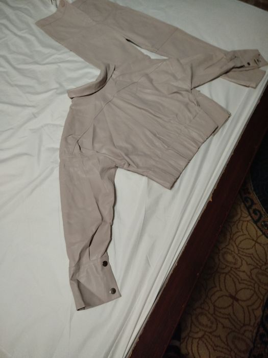 Двойка женский кожа утеплёный туретский продаю