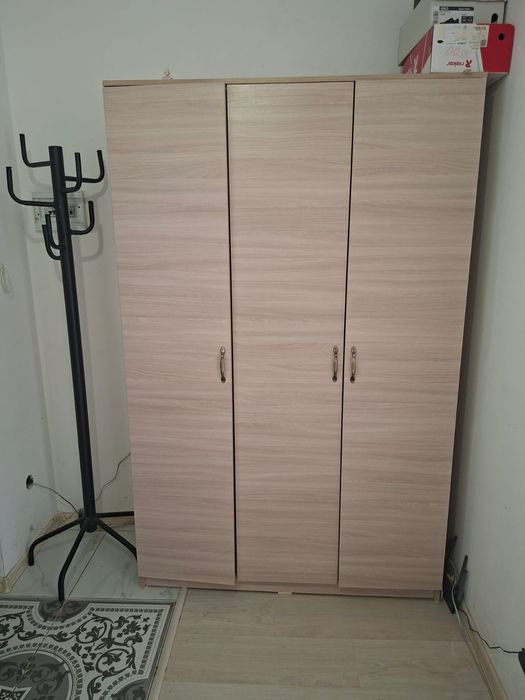 Продам обувницу 3 тыс