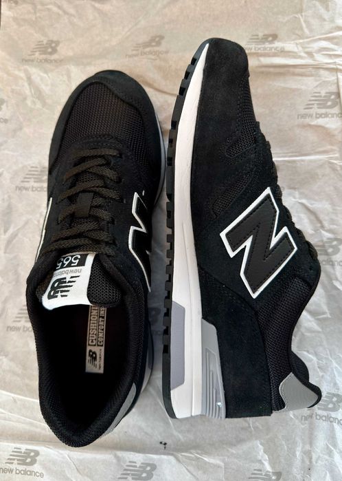 Adidasi New Balance noi, in cutie
