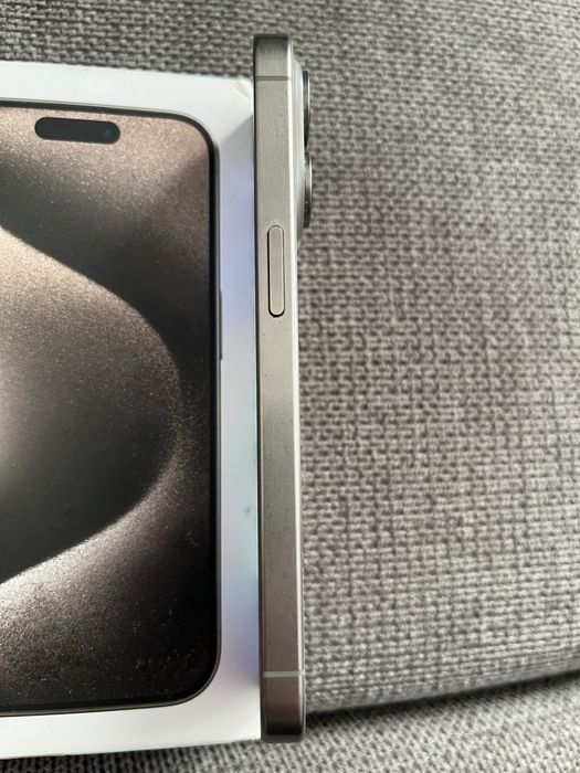 Apple Iphone 15 Pro 1TB Natural Titanium