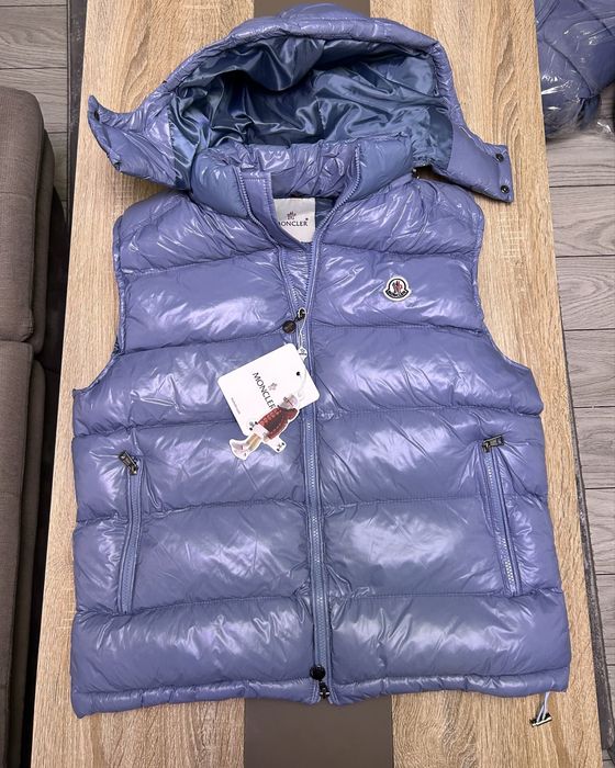 Vesta Baby Blue m.o.n.c.l.e.r