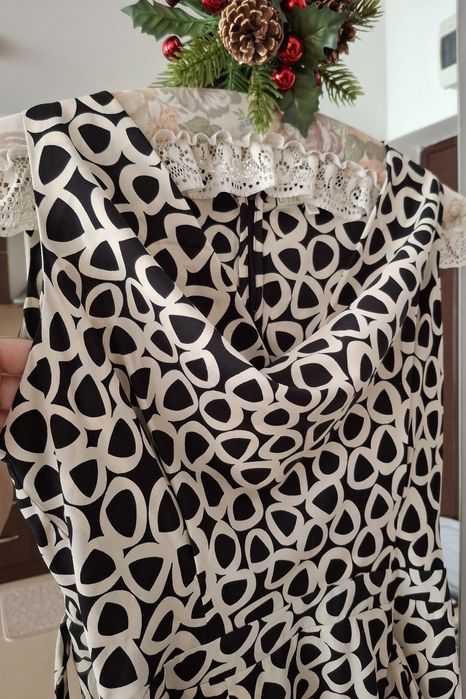 Rochie fina și elegantă, Uttam Butique