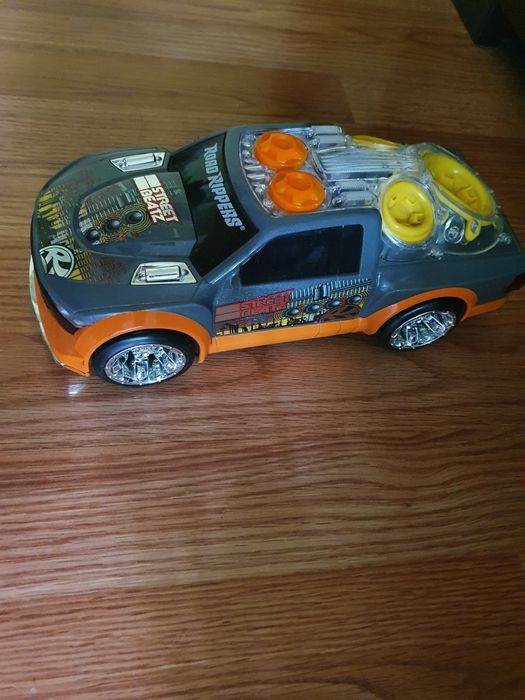 Mașină de jucărie motorizată cu lumini