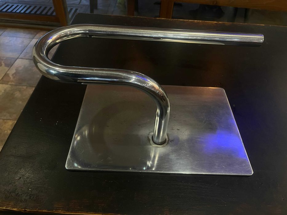 Фризьорска стойка поставка за крака