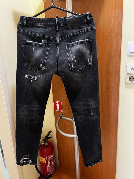 Dsquared дънки.