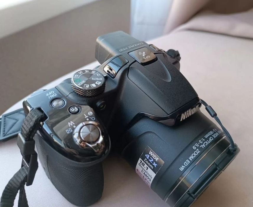 Nicon Coolpix p520