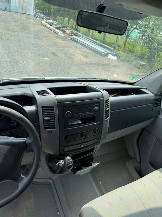Volkswagen CRAFTER  2010 2.5Tdi 168000km
Adus recent din Germania
 Crafter 2010 2.5Tdi