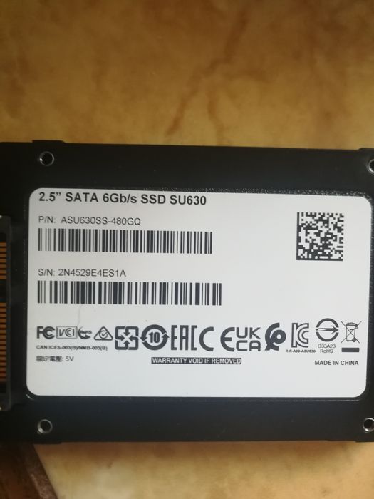 Hard SSD și HDD second hand