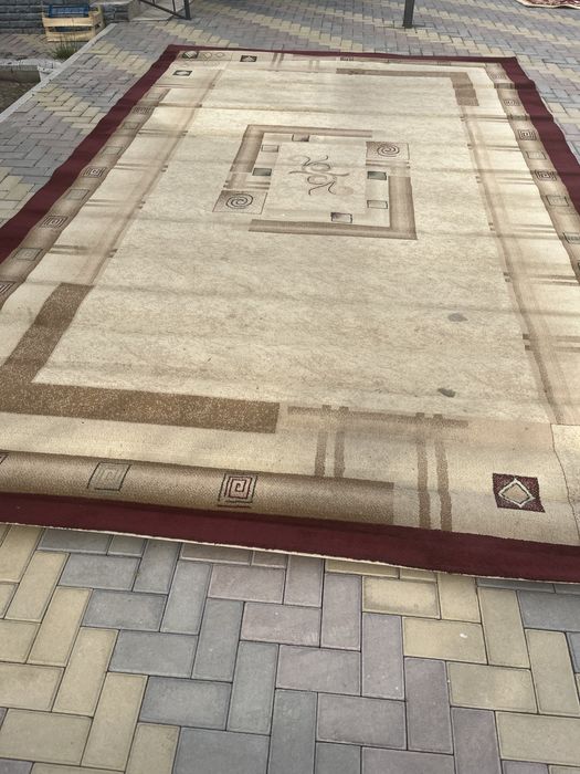 Ковры, в связи с переездом продам