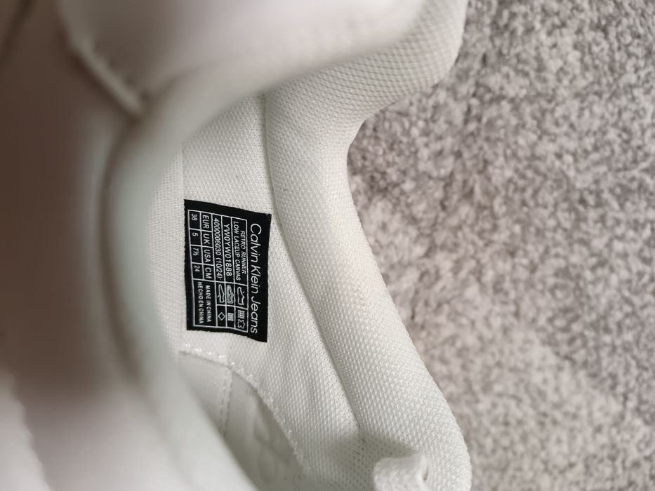 Маратонки Келвин клайн