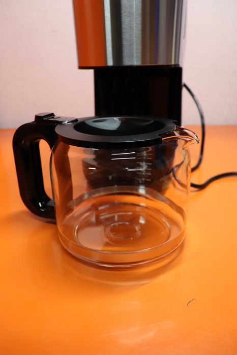 Кафемашина Braun PurShine KF 1500 BK – филтърна кафемашина със стъклена кана С ДЕФЕКТ