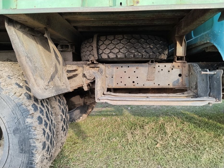 Продам Зил 130 бензиновый двигатель