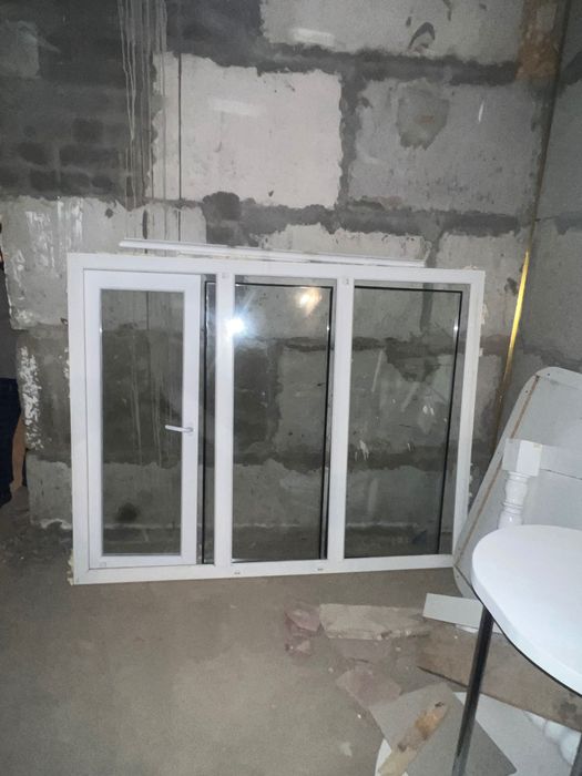Продам пластиковое окно ПВХ в сборе