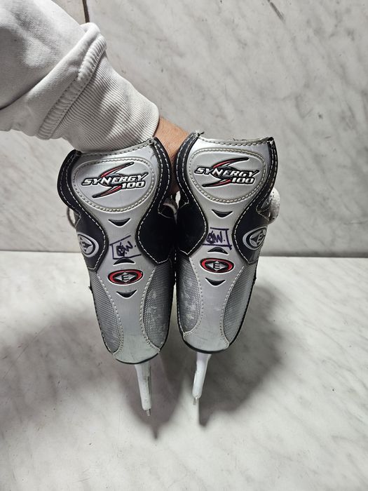 Patine 1012 hochei hockey Easton  marime  34-35 ( 22  cm)