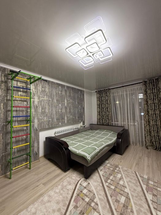 Продам 4-х квартиру. Центр