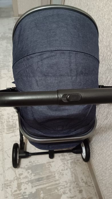 Продам детскую коляску