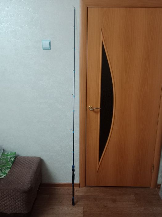 Продам спиннинг длина 2,10