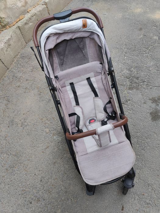 Продам детскую коляску