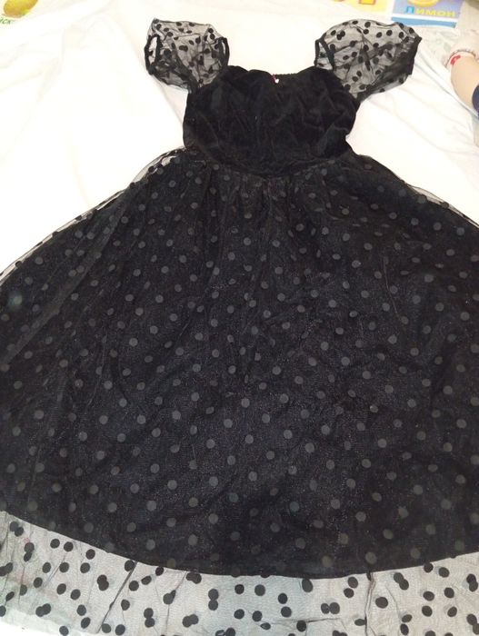 Продам вечерние платья за 6000