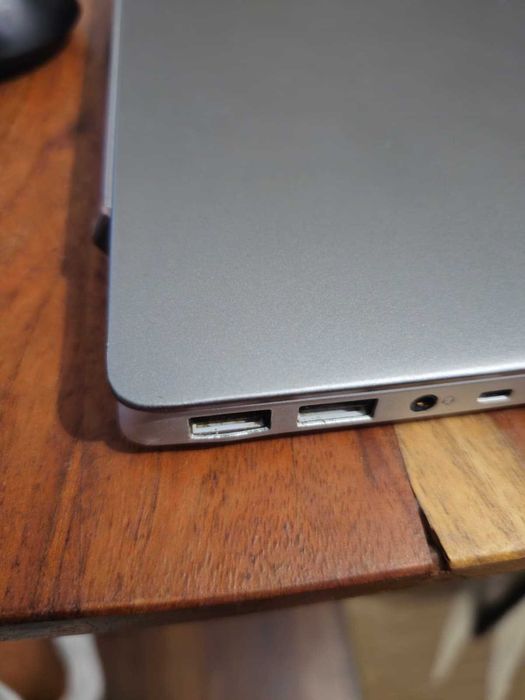 Laptop HP Pavilion 14 ce3021nq – Intel i7, 8GB RAM, SSD 512GB, Full HD