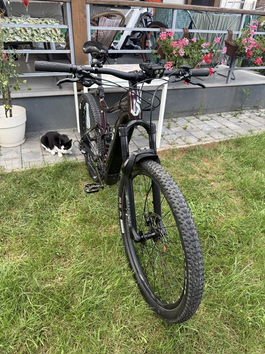 Vand giant liv electric/ bicicleta electrica giant LIV 625 motor yahama autonomie 200km