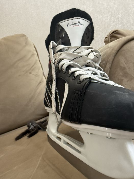 Продаю коньки для подростка