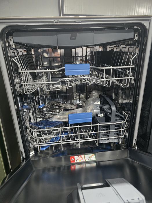 Нова съдомиялна за под плот Beko три кошници 14 комплекта