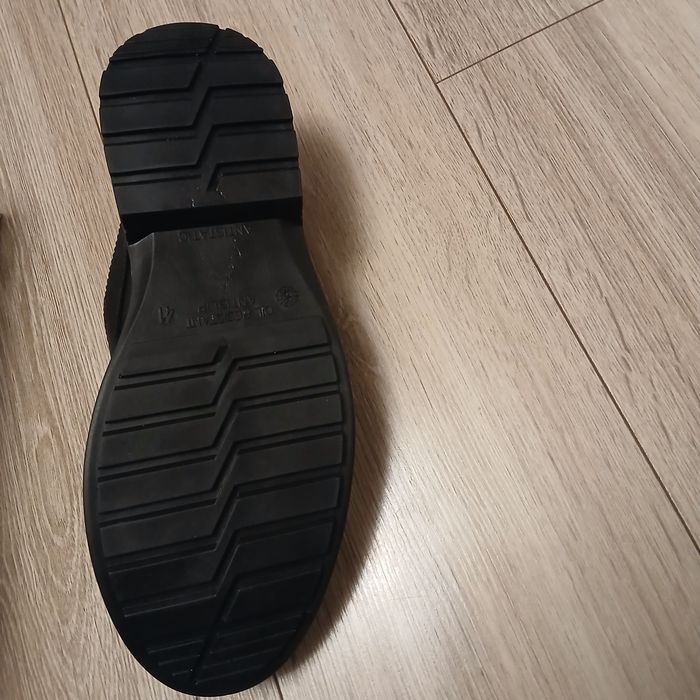 Adidasi si pantofi de protectie