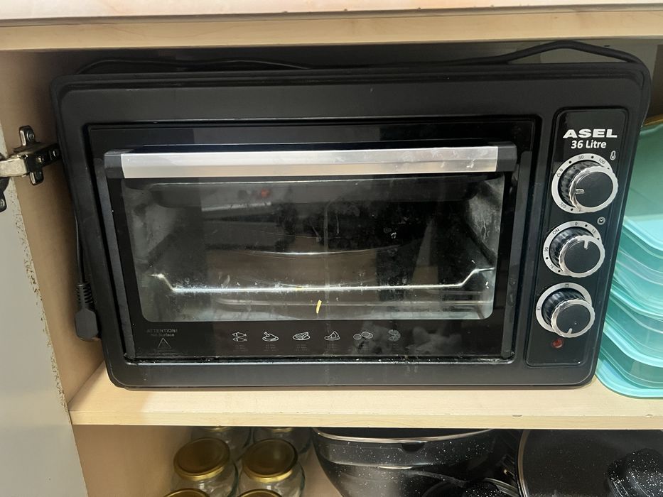 Продам духовую печь Асель