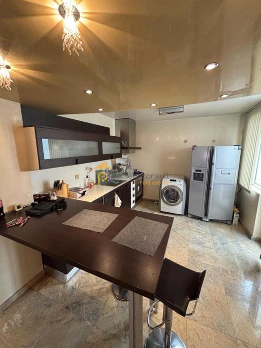 Продава се Мезонет в Пловдив, Каменица 1 - 190 кв.м за 1398 €/кв.м - Снимка #3