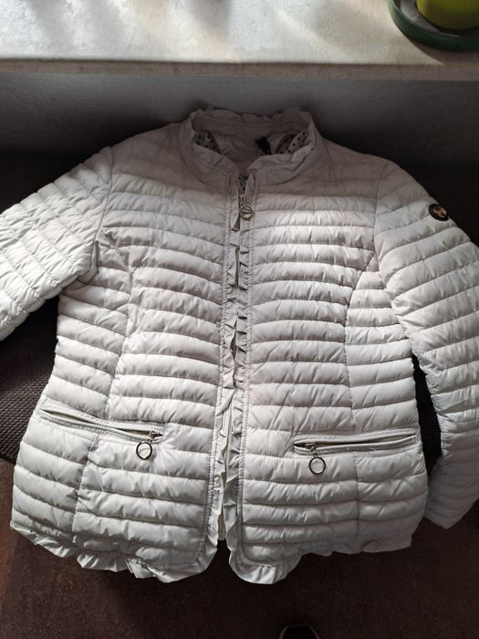 Преходно яке на Excluziv