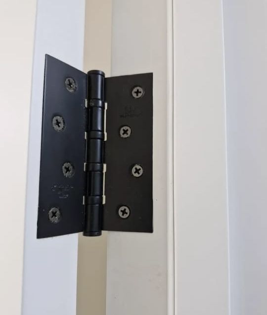 Установка дверей