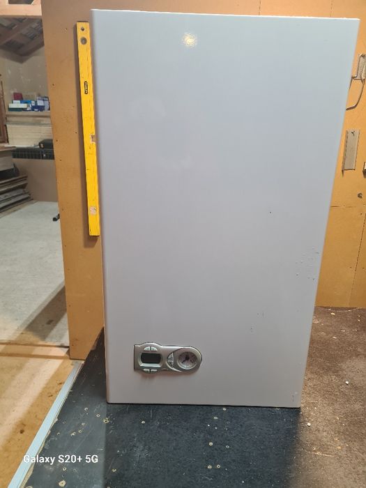 Centrala termica Feroli  F24 murala funcțională  a fost înlocuită cu u