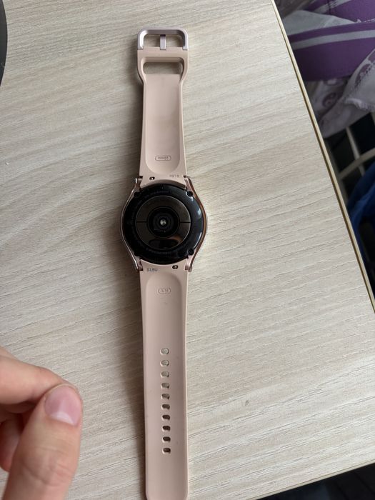 Samsung galaxy watch 4 40мм
