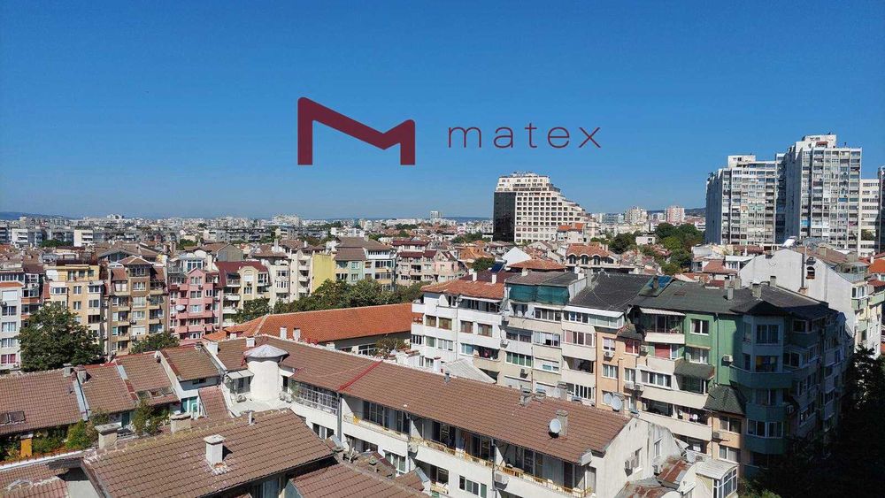 Продава се Четиристаен апартамент в Варна, Спортна зала - 120 кв.м за 1917 €/кв.м - Снимка #1