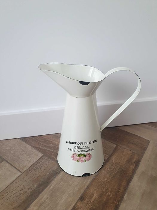 Продам кувшин в винтажном стиле