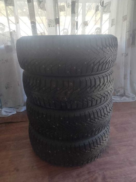 Продам зимние шины