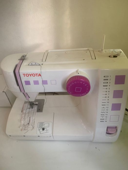 Швейная машина Toyota