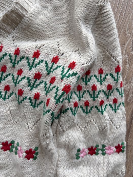 Pulover cu model de dama nou